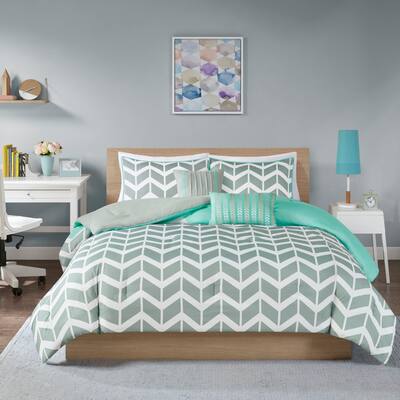 Elle Chevron 5-piece Comforter Set by Intelligent Design