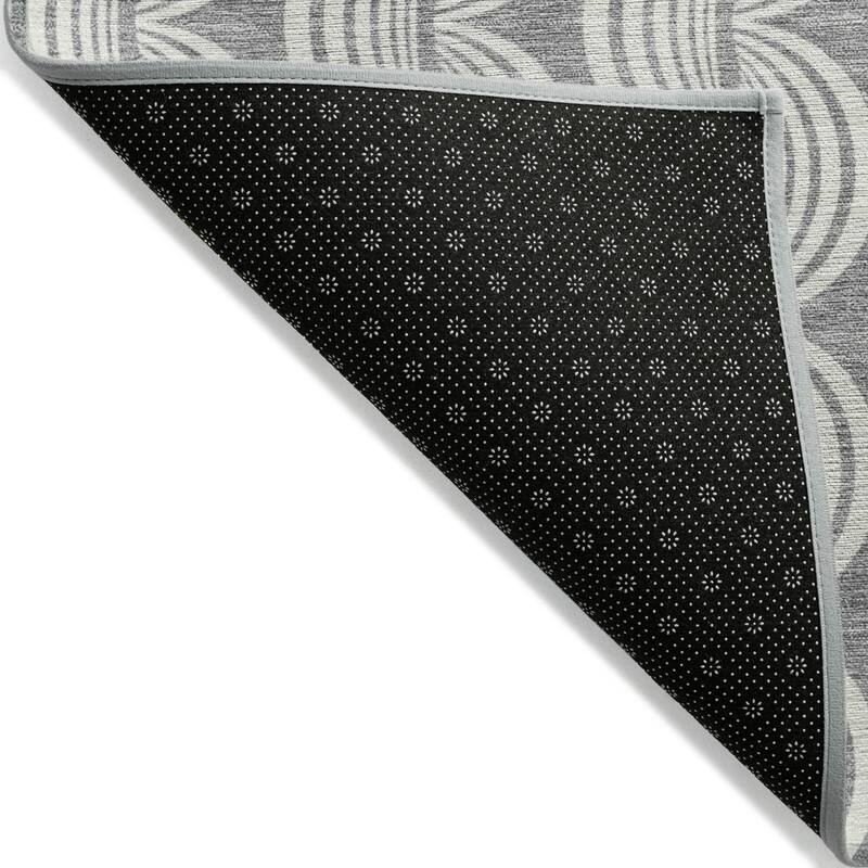 HomeRoots Ogee Transitional Rectangle Outdoor Rug
