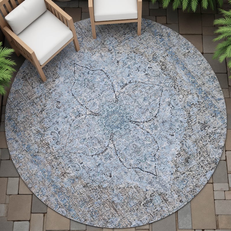 Machine Washable Indoor/Outdoor Traditional Global Chantille Rug - Gray - 8' x 8'