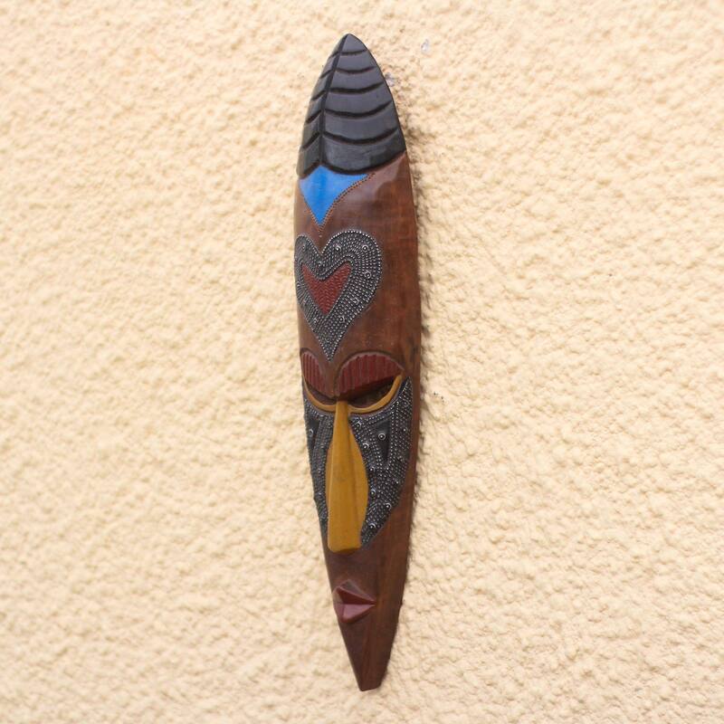 Handmade Ghanaian Love African wood mask (Ghana)