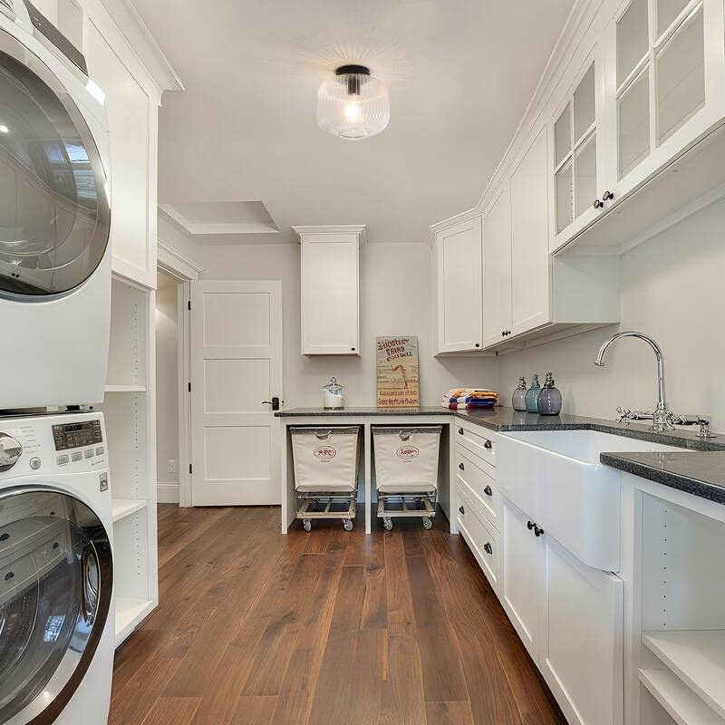 1-Light Mid-Century Modern Ribbed Glass Flush Mount Light