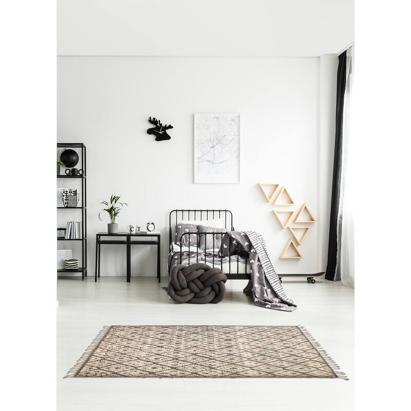 Tangier Cream Rug 5'0" x 8'3" - 5'0 x 8'3