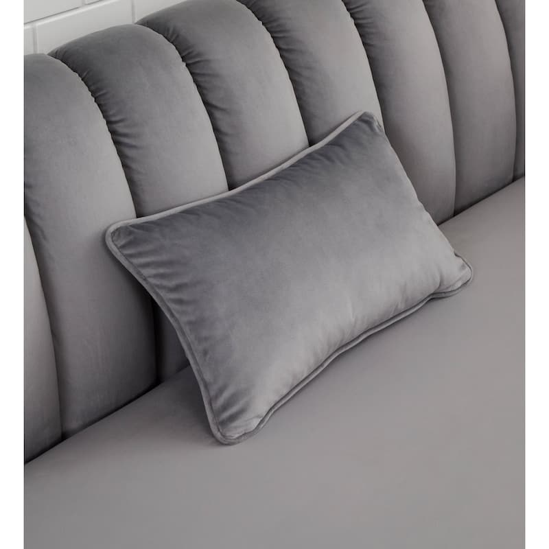 Kayley Luxury Velvet sofa love seat Standard Living Room Set