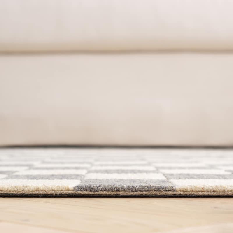 SAFAVIEH Handmade Martha Stewart Collection Berthild Checkered Wool Rug