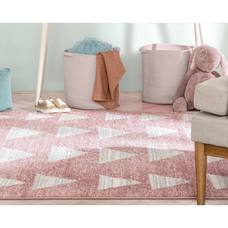 Well Woven Kennedy Triangles Modern Geometric Pattern Area Rug