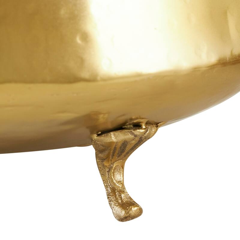 Gold Metal Hammered Pot Indoor Outdoor Planter with Scrolled Feet and Ring Handles (Set of 2)