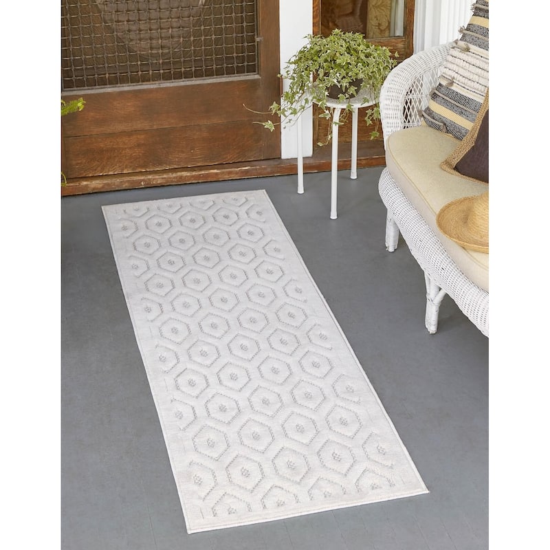 Outdoor Haversham Collection Area Rug - Ivory - 2'x6'