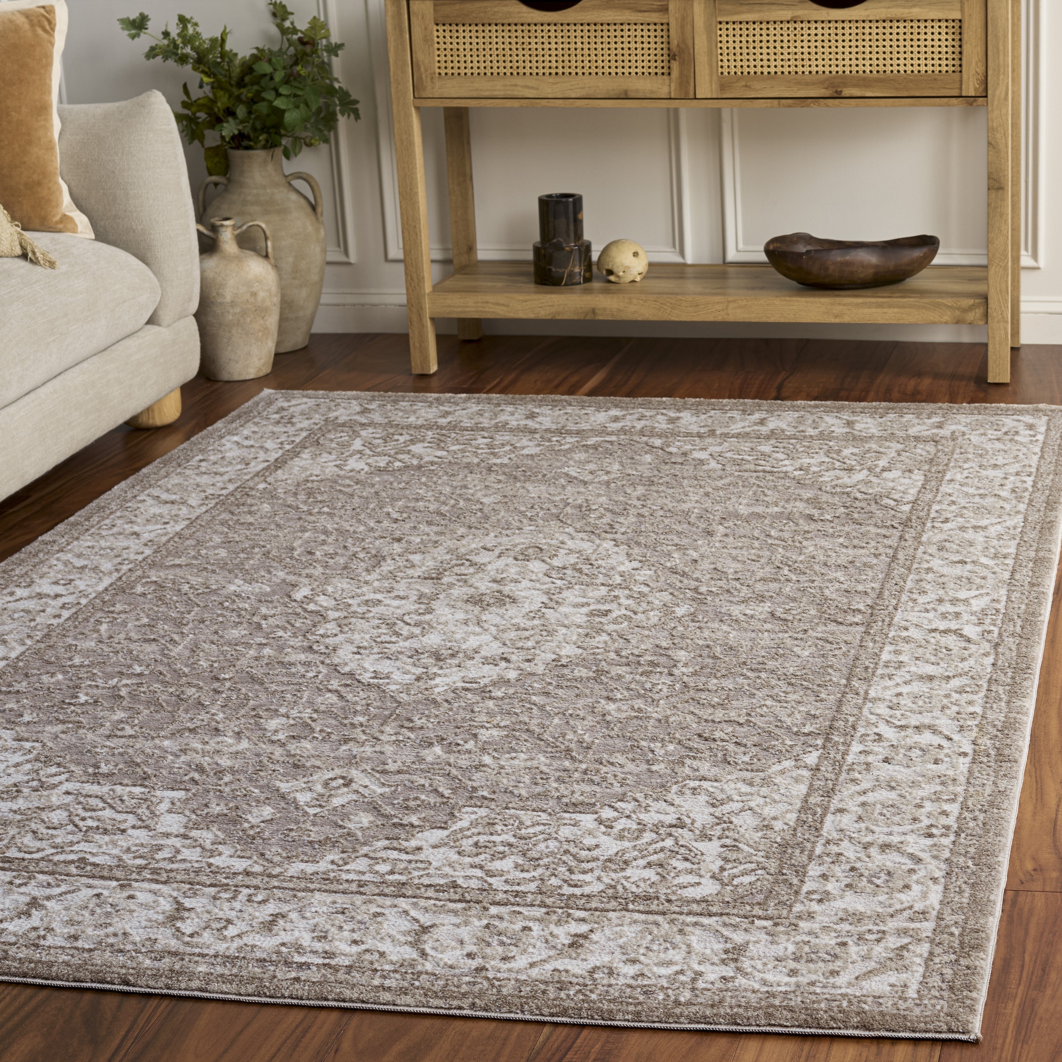 SAFAVIEH Lunara Marijona Medallion Area Rug