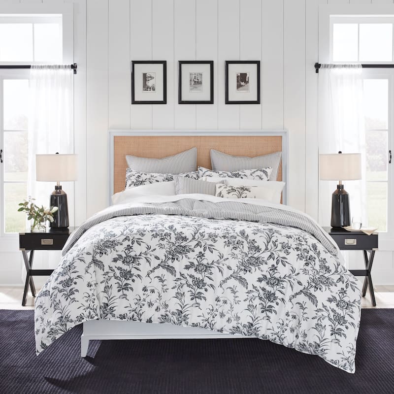 Laura Ashley Amberley Cotton Black Comforter Bonus Set