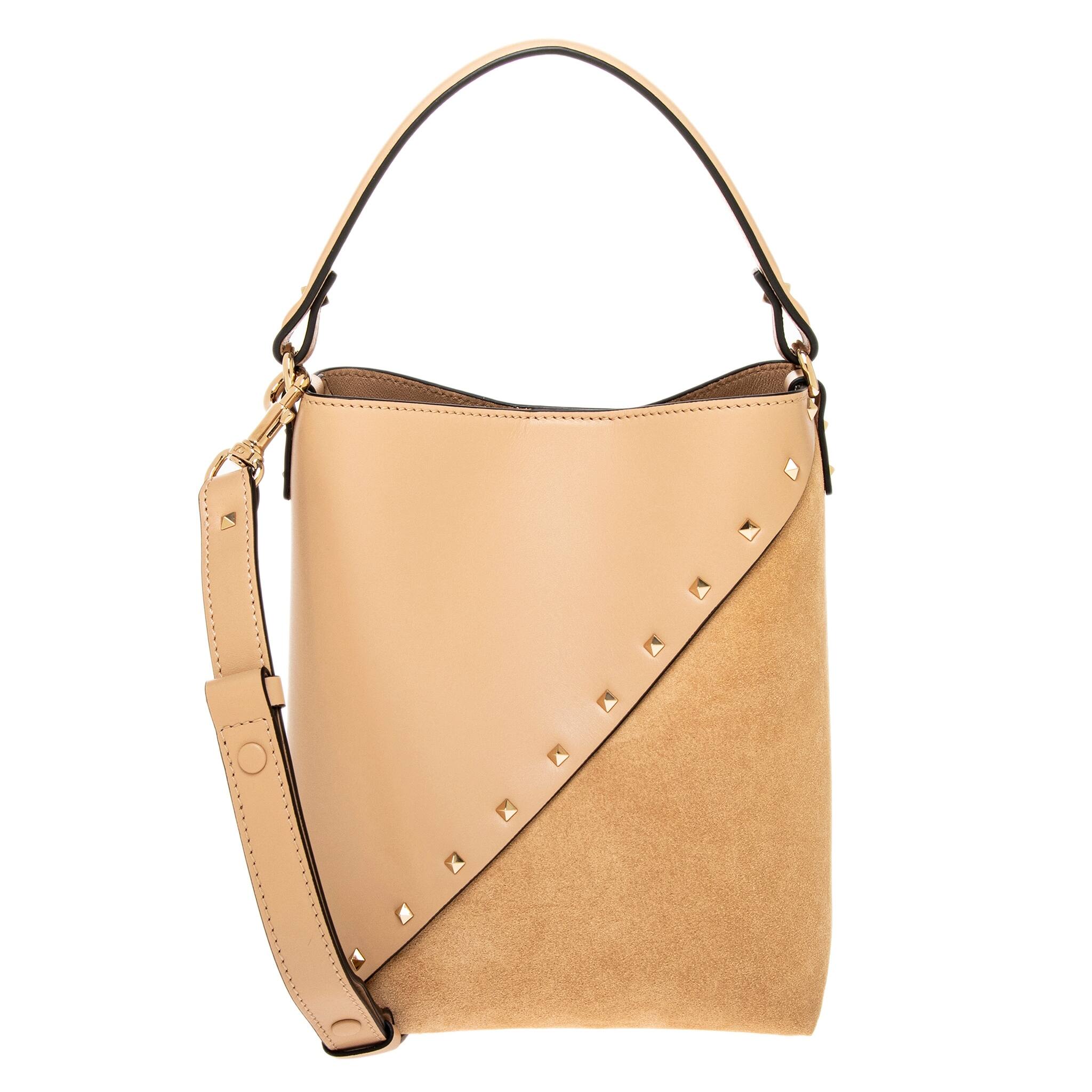 Valentino Rockstud Wispy Bucket Bag - Overstock - 42733607