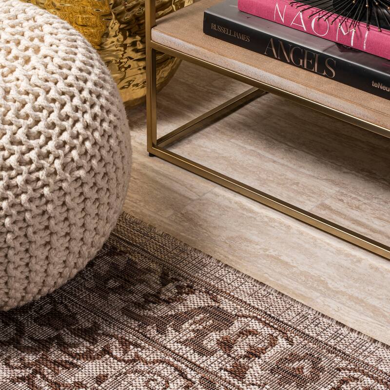 JONATHAN Y Sintra Ornate Medallion Indoor/Outdoor Area Rug