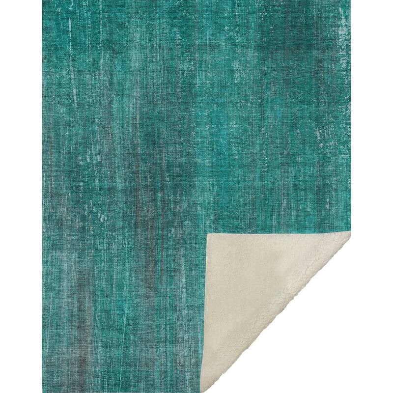 Premium Machine Washable Ombre Solid Sherpa Throw Blanket