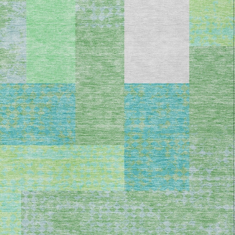 HomeRoots Geometric Transitional Rectangle Outdoor Rug