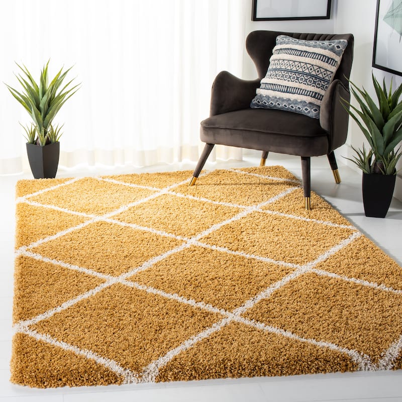 SAFAVIEH Hudson Shag Estella Diamond Trellis 2-inch Thick Rug - 7' Square - Gold/Ivory - Square