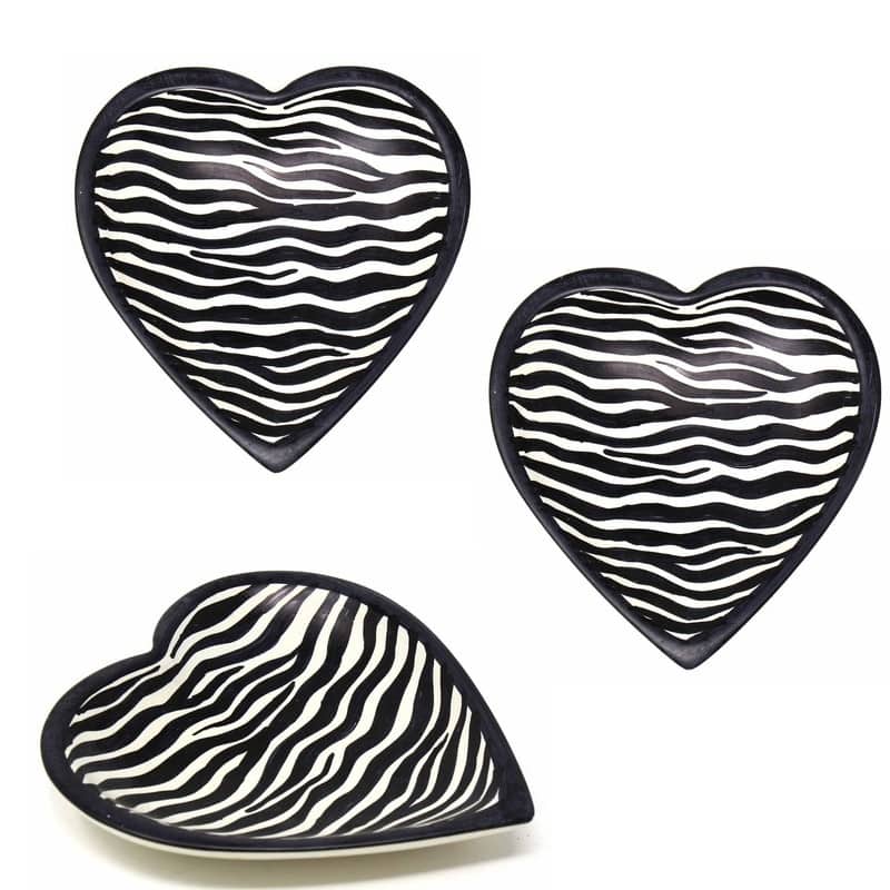 Handmade Small Soapstone Heart Trinket Dishes, Set of 3 (Kenya) - Modern Style Zebra
