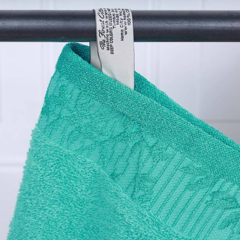 Superior Wisteria Cotton Floral Jacquard 8 Piece Bathroom Towel Set