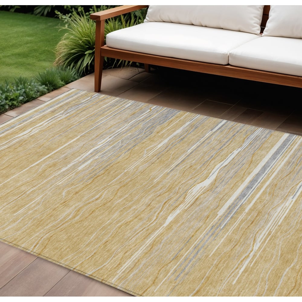 HomeRoots Striped Transitional Rectangle Outdoor Rug