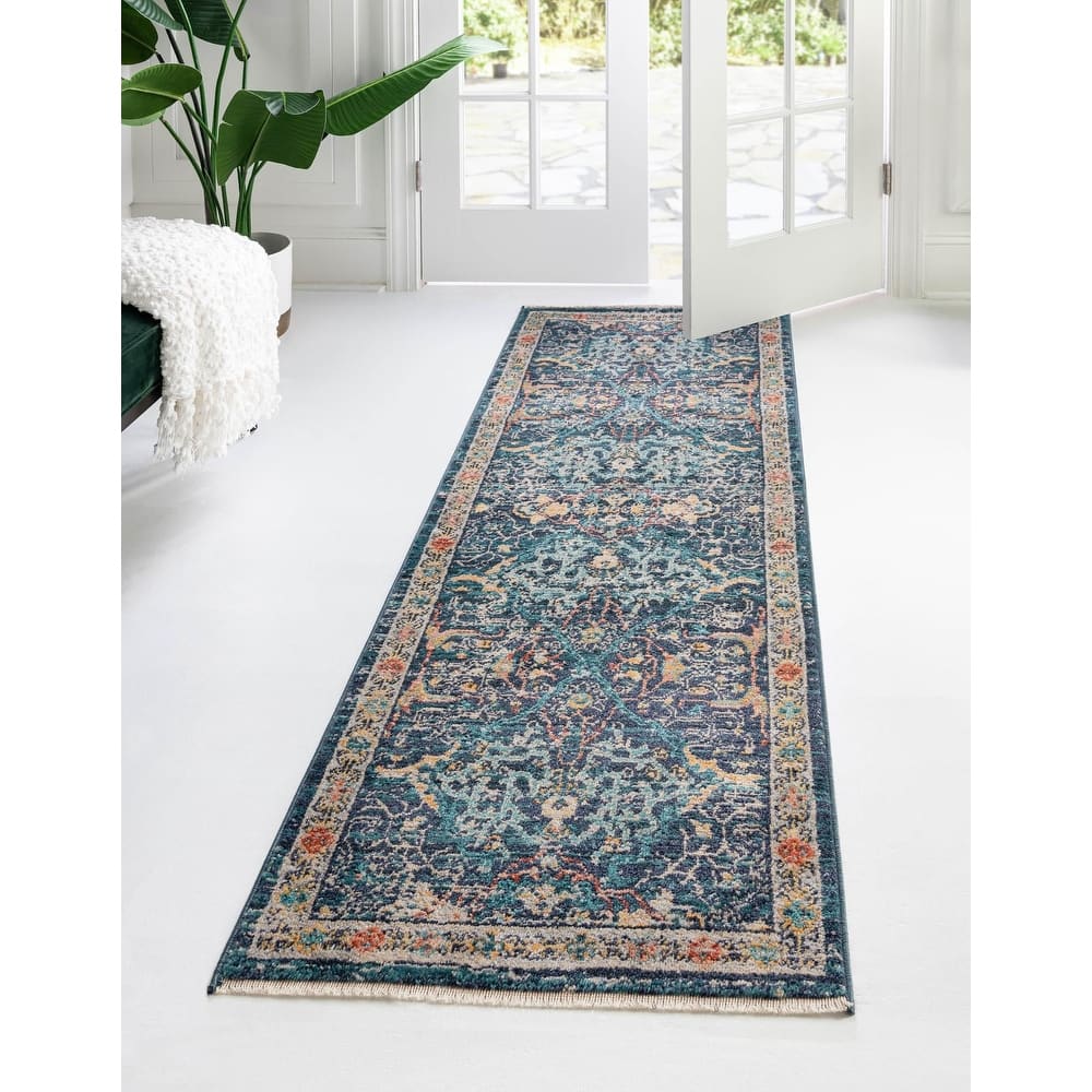 Traditional Nixa Collection Area Rug