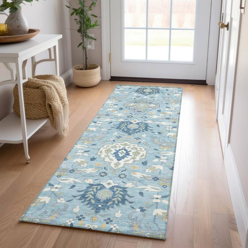 Machine Washable Indoor/ Outdoor Traditional Kashan Chantille Rug - Sky - 2'3" x 7'6"