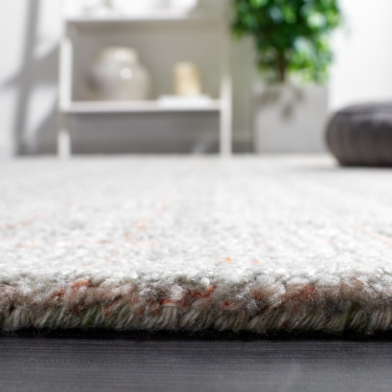 SAFAVIEH Handmade Abstract Hieke Modern Rug
