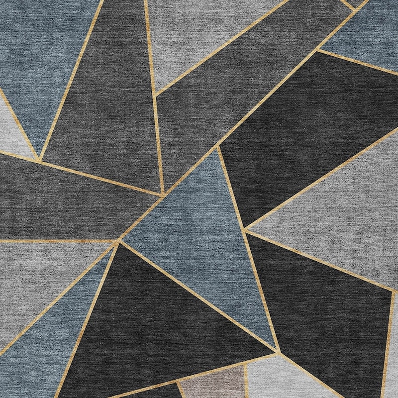 HomeRoots Geometric Transitional Rectangle Outdoor Rug