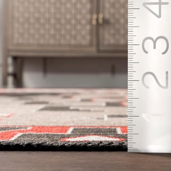 Nuloom Clio SpinClean Aztec Bordered Machine Washable Area Rug