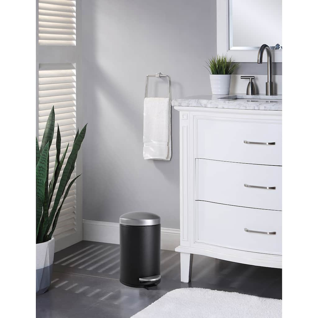 SunnyPoint 4.5 Liter / 1.2 Gallon Round Trash Can - 1.2 Gallon
