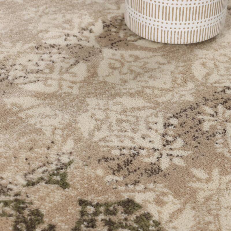 Superior Modern Paisley Geometric Polypropylene Indoor Area Rug