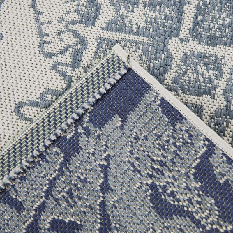 Rosaly Coastal Seahorse Indoor/Outdoor Area Rug