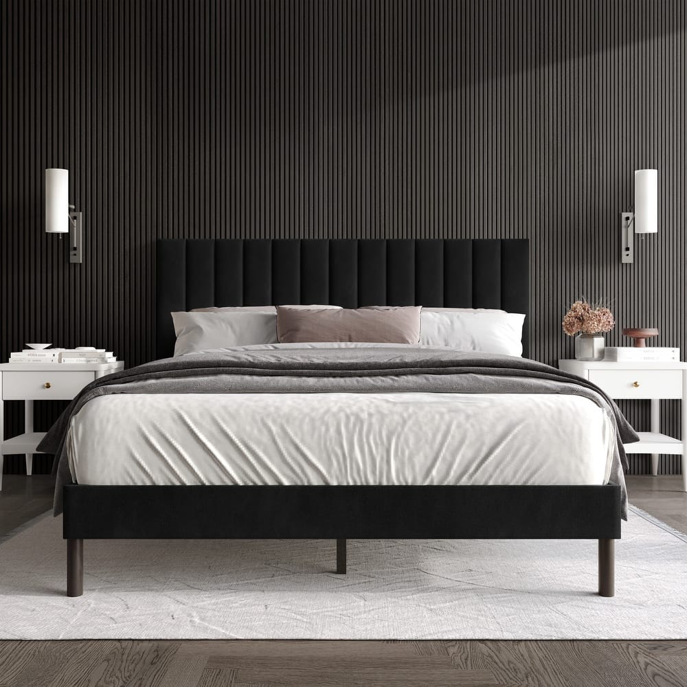 Clayfell Sitka Upholstered Platform Bed