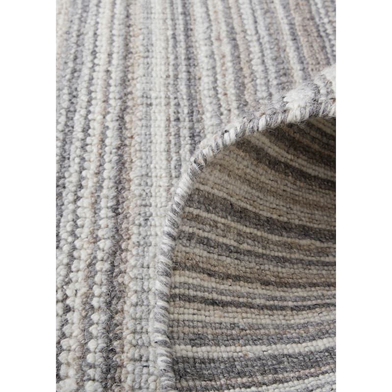Grand Bazaar Foxwood Hand Woven Solid Transitional Area Rug