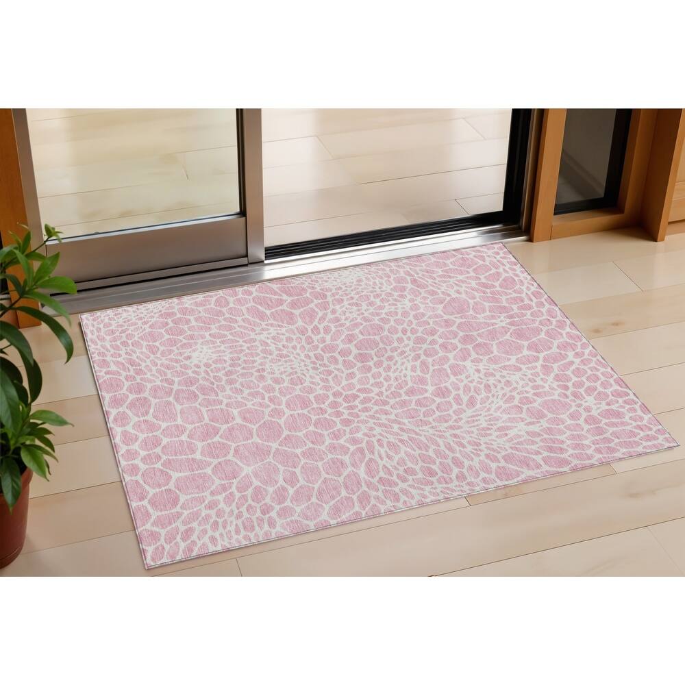 HomeRoots Geometric Transitional Rectangle Outdoor Rug