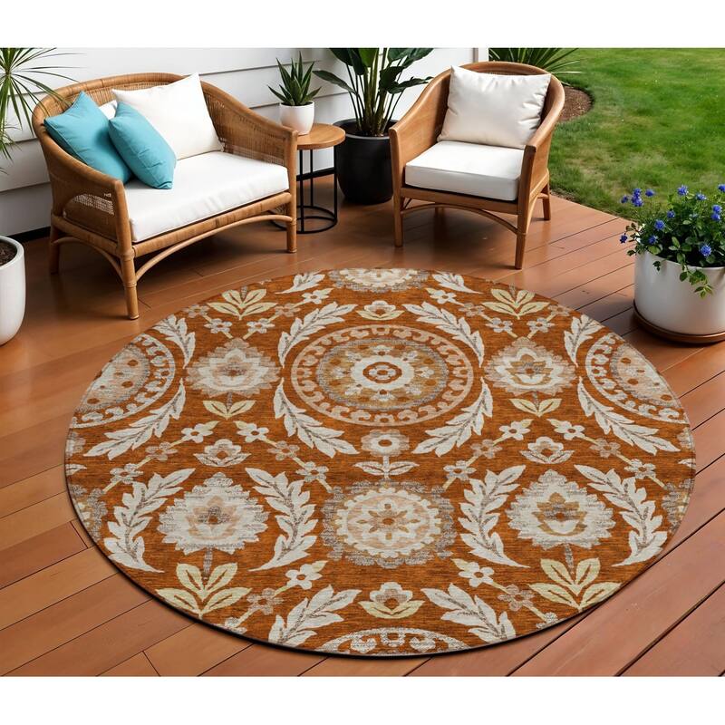 HomeRoots Floral Transitional Rectangle Outdoor Rug - 8' Round