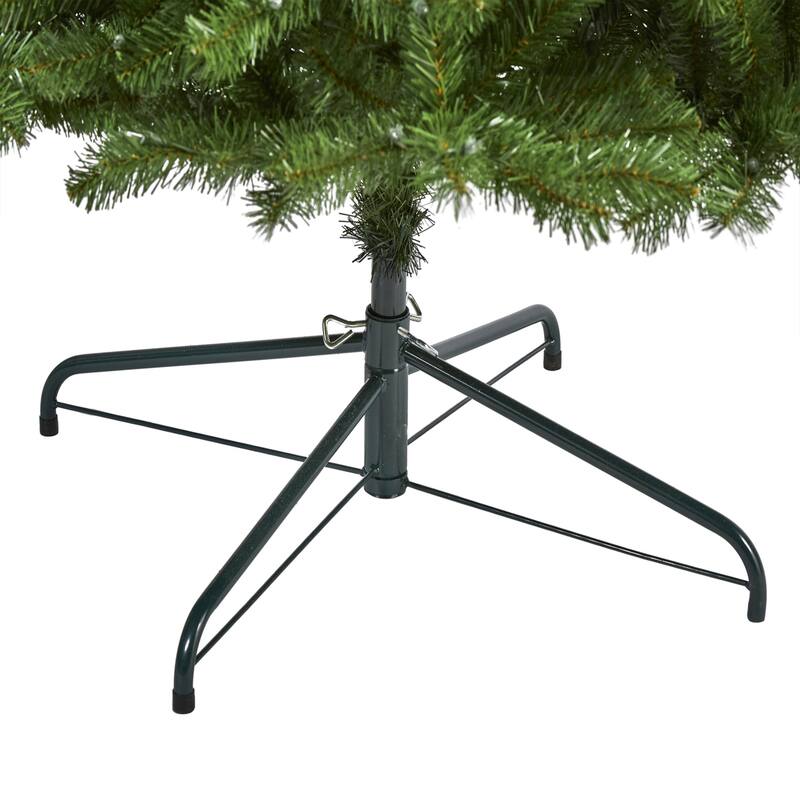 9ft Virginia Fir Artificial Christmas Tree with 600 Clear Lights and 1453 Bendable Branches - Green - 108