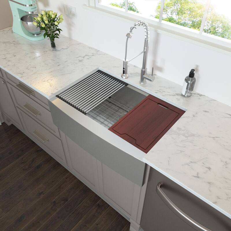 Apron-Front Stainless Steel 33 in. 16-Gauge Single Bowl Farmhouse Kitchen Sink with Workstation - 33" L x 22" W x 10" D