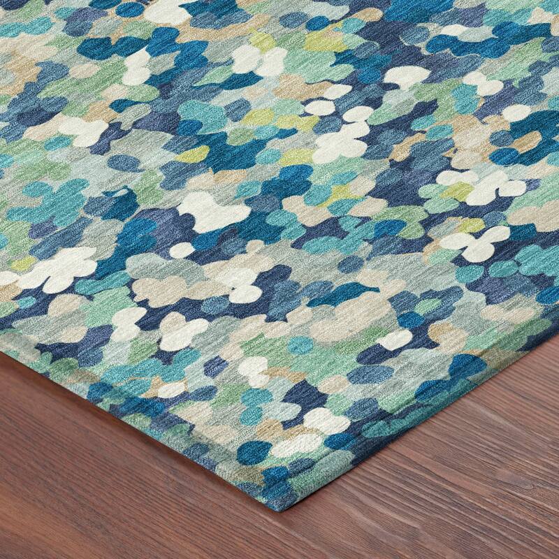 Machine Washable Indoor/ Outdoor Contemporary Halia Chantille Rug