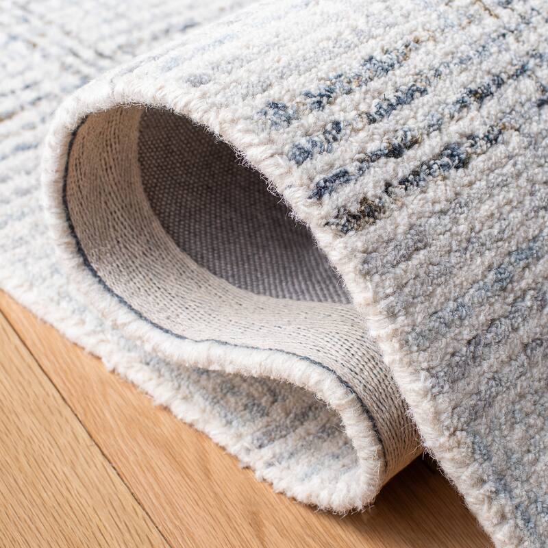 SAFAVIEH Handmade Abstract Catela Checkered Wool Rug