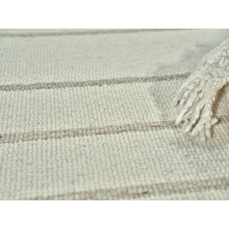 Exquisite Rugs Castine Handmade Hand-tufted New Zealand Wool on Canvas Beige/Ivory Area Rug