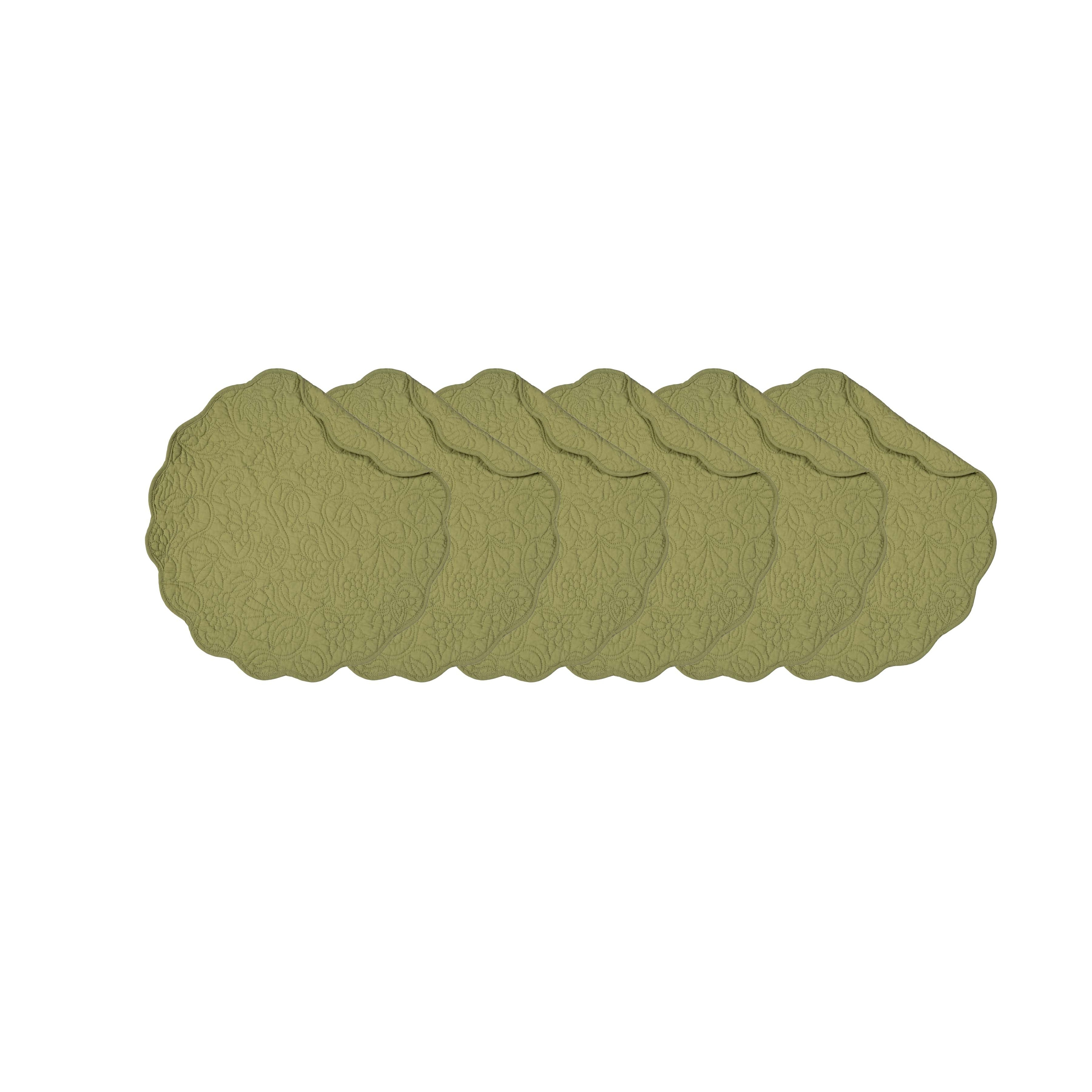 Christiana Sweet Pea Reversible Machine Washable Round Scallop Quilt Placemats Set of 6
