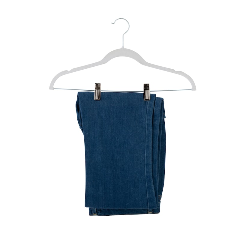 Simplify 6 Pack Velvet Hangers with Clips in White - 0.16" x 16.93" x 9.06"