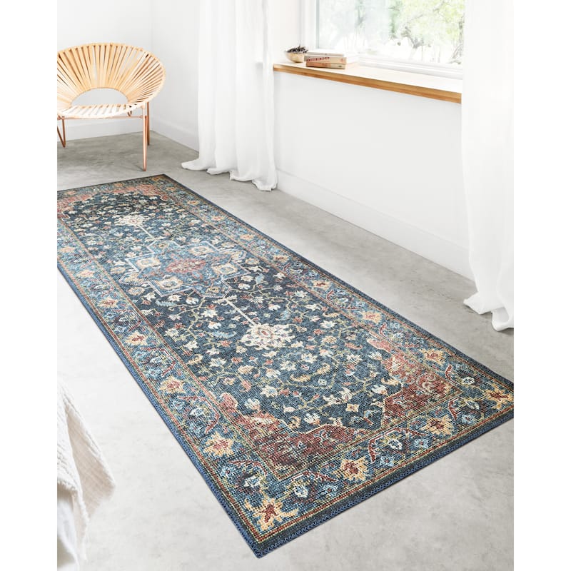 Alexander Home Leanne Traditional Distressed Persian Printed Area Rug - 2' 6" x 7' 6" - Runner