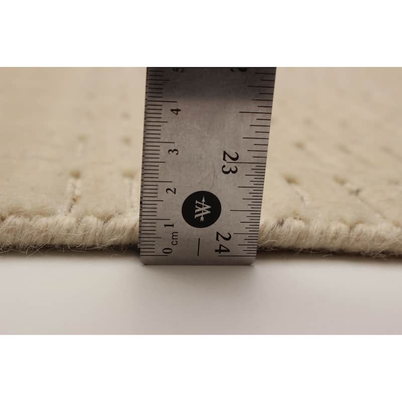 Kashkuli Gabbeh Cream Rug 5'3" x 7'6" - 5'3 x 7'6