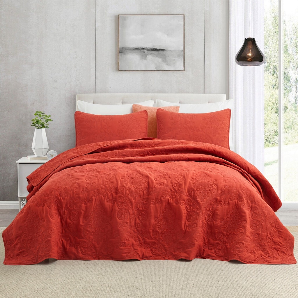 Ornate Scroll Quilted Coverlet Set