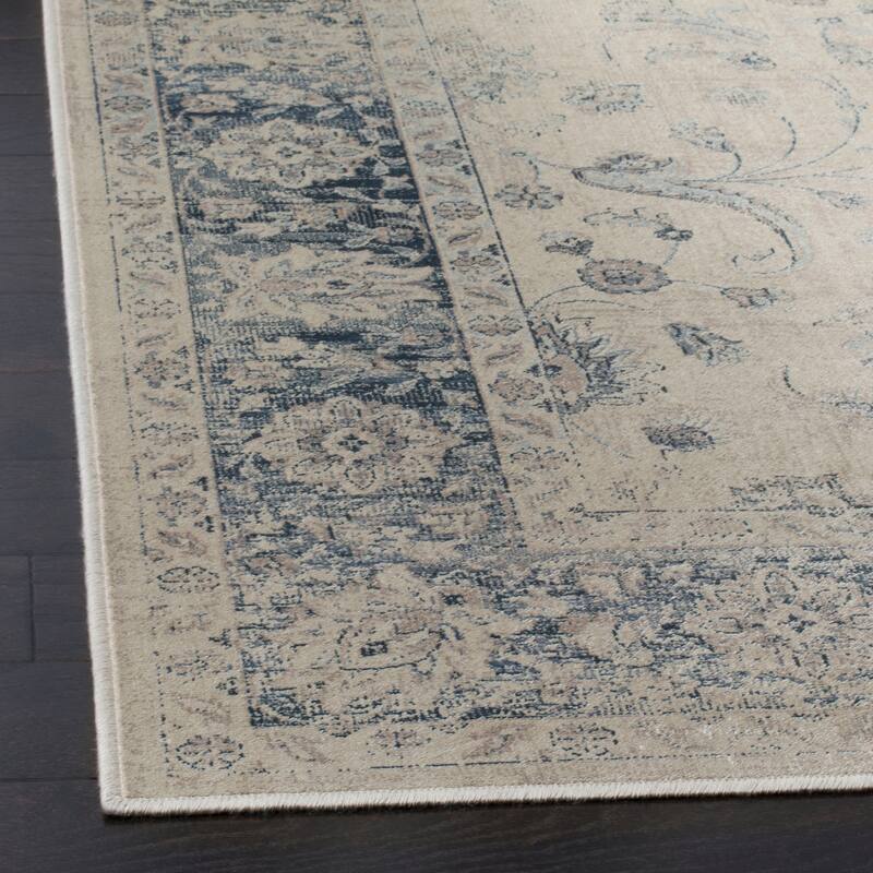 SAFAVIEH Vintage Elise Oriental Distressed Viscose Rug