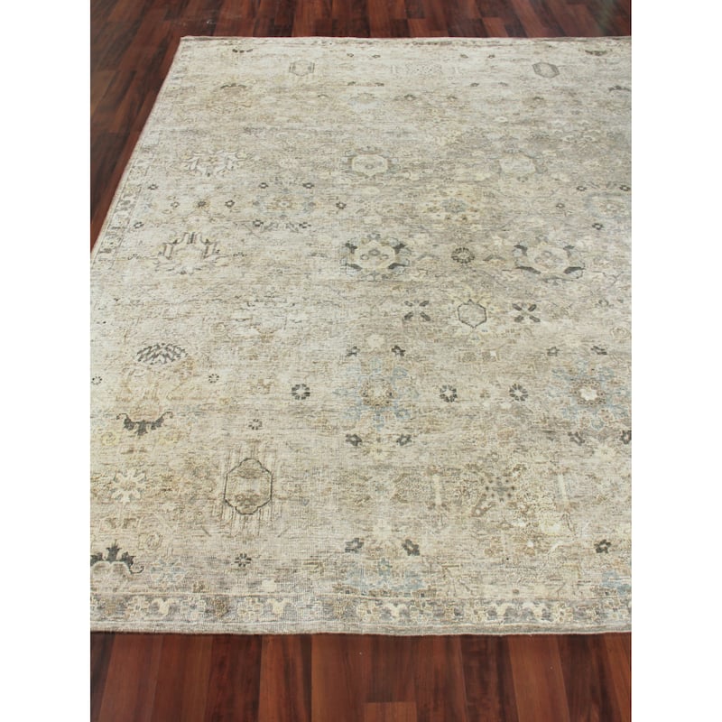 EXQUISITE RUGS Heirloom Hand-knotted New Zealand Wool Khaki Area Rug.