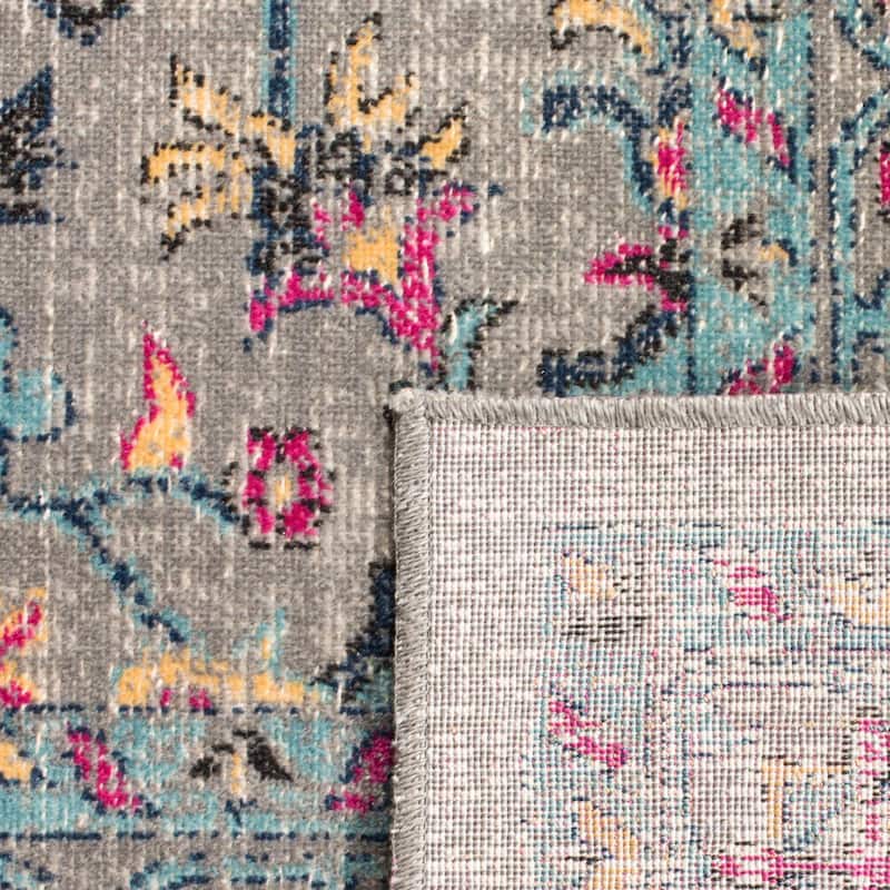 SAFAVIEH Artisan Varje Distressed Oriental Rug