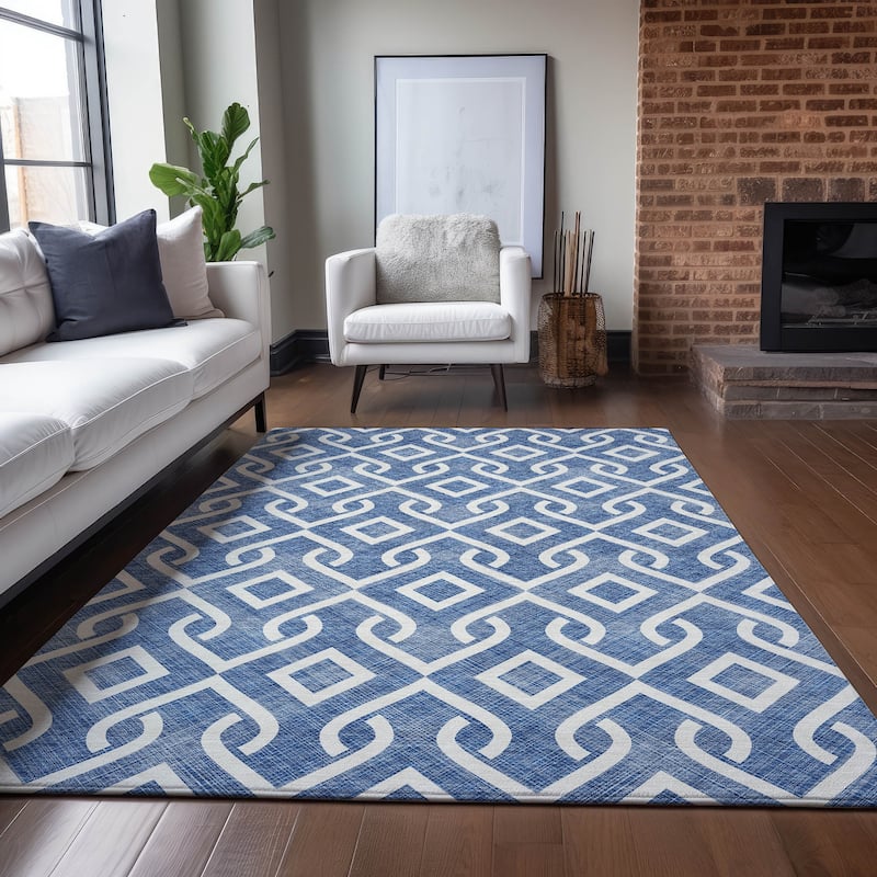 Machine Washable Indoor/ Outdoor Chantille Trellis Scroll Rug - Blue - 2'6" x 3'10"