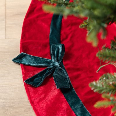 Glitzhome 48"D Red Velvet Christmas Tree Skirt with Bows - 48" D
