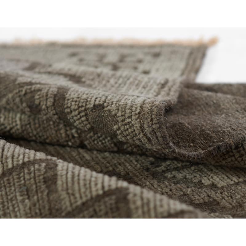 Momeni Bristol Medallion Hand Woven Wool and Cotton Natural Area Rug