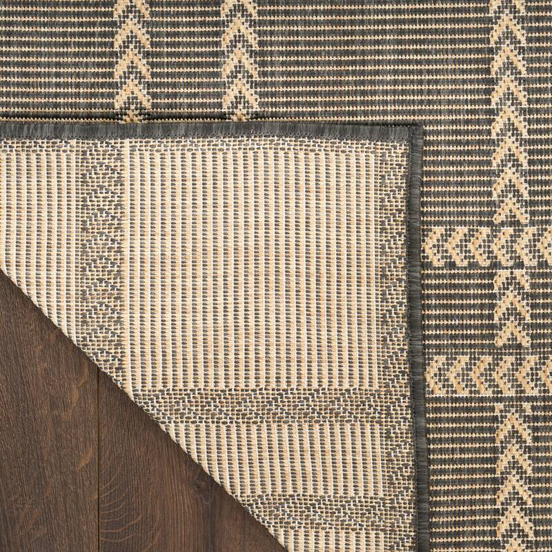 Nourison Horizon Indoor/Outdoor Geometric Area Rug